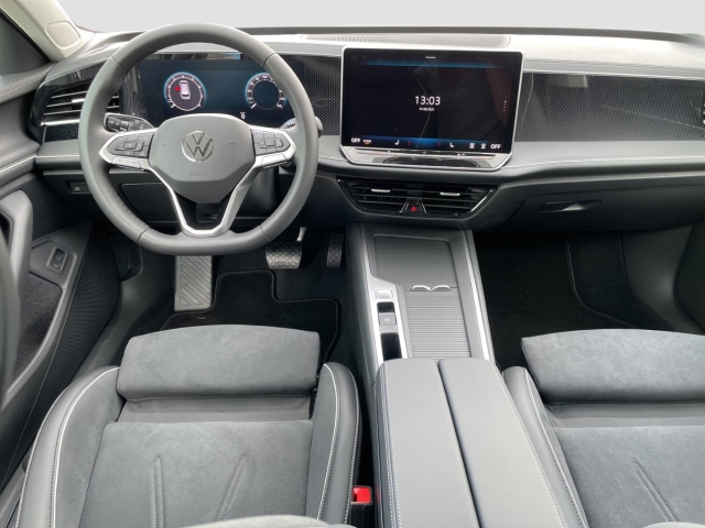 Passat Business 1.5 eTSI DSG*AHK*Navi*Massagesitze*