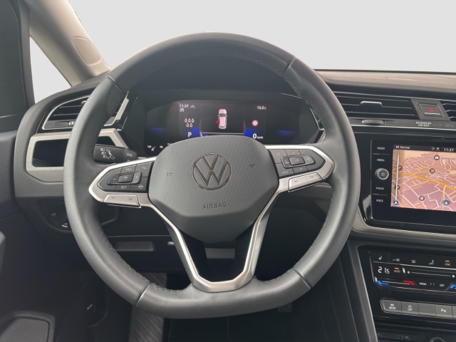 Touran Comfortline 1.5 TSI DSG*AHK*Navi*ACC*