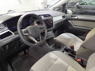 Touran Comfortline 1.5 TSI DSG*AHK*Navi*ACC*