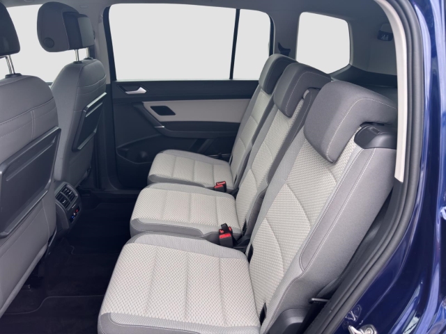 Touran Comfortline 1.5 TSI DSG*AHK*Navi*ACC*