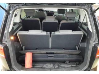 Touran 1.5 TSI Comfl. DSG*7-Sitzer*Navi*AHK*ACC*