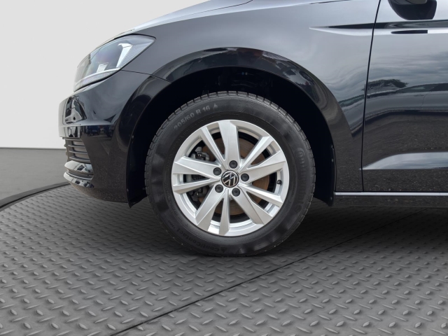Touran 1.5 TSI Comfl. DSG*7-Sitzer*Navi*AHK*ACC*