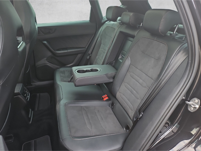 Ateca 4Drive 2.0 TSI DSG*Navi*LED*ACC*Pano*SHZ*