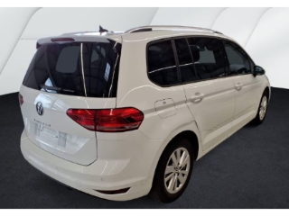 Touran 1.5 TSI EU6e Comfl. DSG*Navi*7-Sitzer*RüKa*ACC*