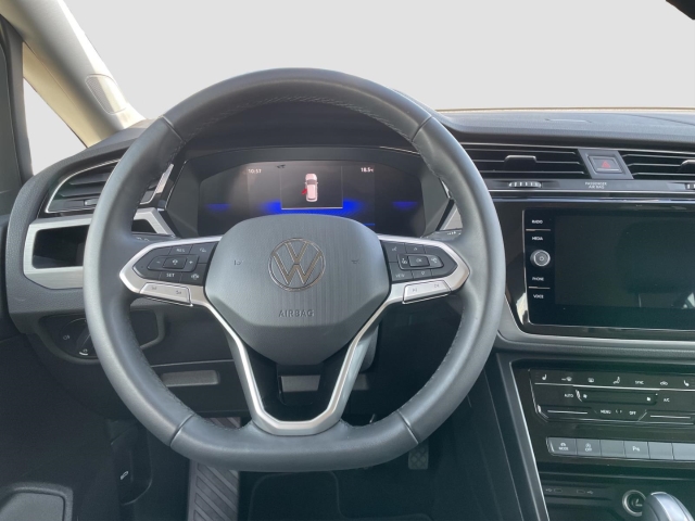 Touran 1.5 TSI Comfl. DSG*Navi*7-Sitzer*RüKa*Acc*