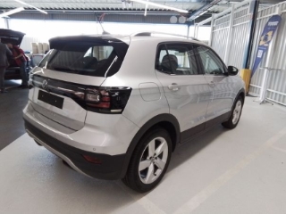 T-Cross 1.0 TSI DSG*AHK*Navi*LED*ACC*Apple CarPlay*