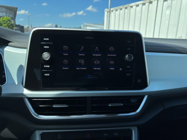 T-Roc GOAL 1.5 TSI DSG*AHK*Navi*LED*