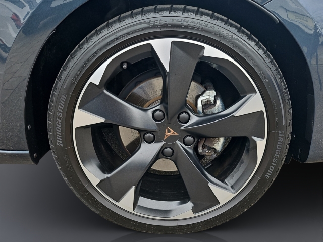 Leon 1.5 eTSI DSG*LED*ACC*Full Link*SHZ*