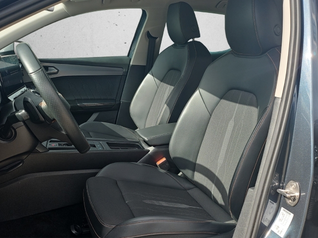 Leon 1,5 eTSI DSG*LED*Full Link*SHZ*ACC*