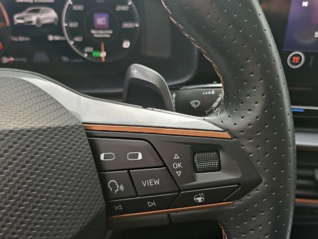 Leon 1,5 eTSI DSG*LED*Full Link*SHZ*ACC*