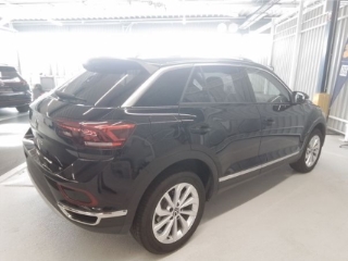 T-Roc Style 1.5 TSI*AHK*Navi*Massagesitz*LED*