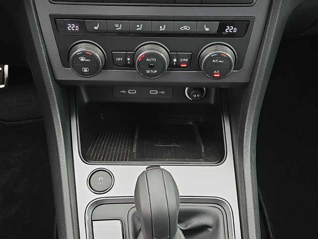 Ateca Tribe Edition 1.5TSI*DSG*Navi*AHK*RüKa*LED