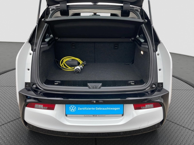 i3 *120 Ah*Digitales Cockpit*LED*DAB*SHZ*Keyless*