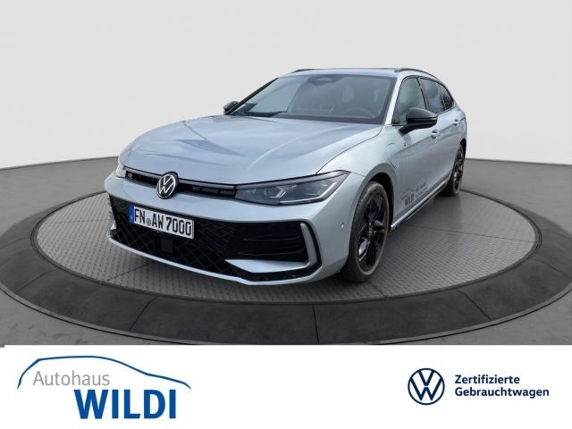Passat 1.5 TSI eHybrid DSG*AHK*Panodach*Navi*