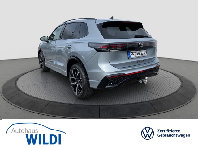 Tiguan R-Line 2.0 TDI 4MOTION DSG*AHK*Navi*ACC*