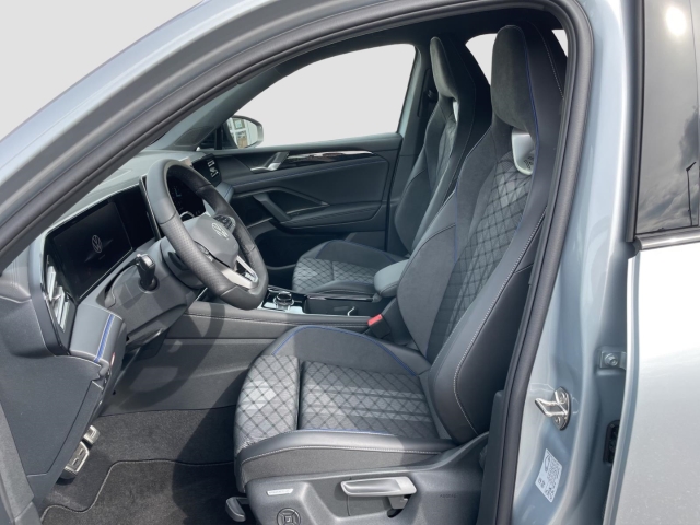 Tiguan R-Line 2.0 TDI 4MOTION DSG*AHK*Navi*ACC*