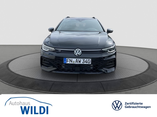 Golf Variant VIII R-Line 1.5 eTSI DSG*AHK*Panodach*Navi*