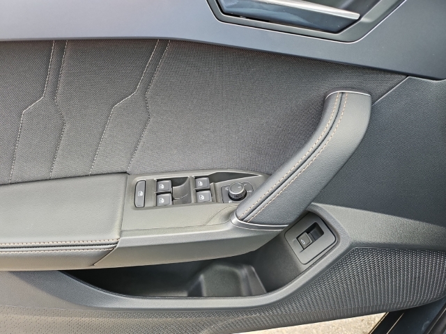 Formentor 1.5 eTSI DSG*Navi*LED*ACC*SHZ*RüKa*