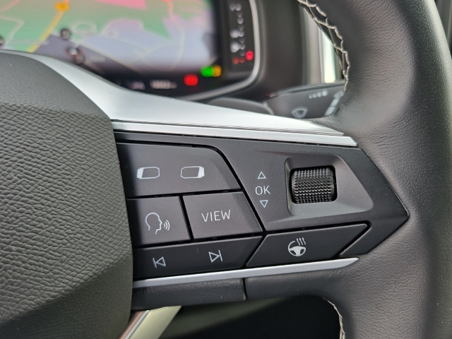 Ateca Xperience 1.5 TSI *DSG*Navi*AHK*LED*RüKa*