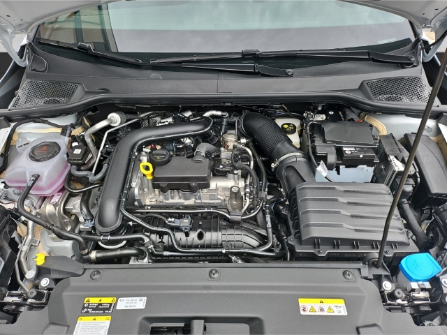 Arona FR 1.0 TSI DSG*Navi*LED*ACC*RüKa*SHZ*