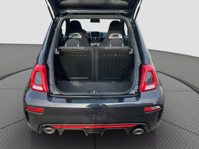 500 595 1.4 T-Jet 16V*Navi*Apple CarPlay*