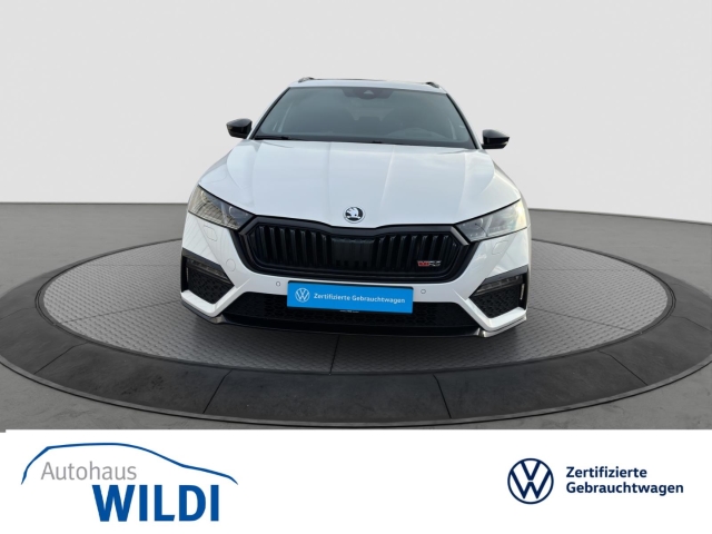 Octavia Combi RS 2.0 TDI DSG*PANO*LED*HEAD-UP*