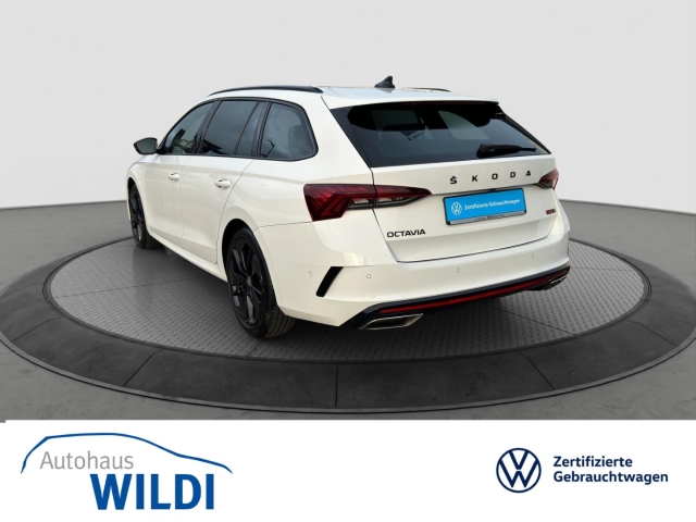 Octavia Combi RS 2.0 TDI DSG*PANO*LED*HEAD-UP*