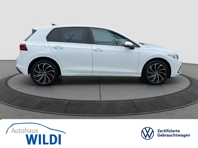 Golf VIII Life 2.0 TDI*PANO*Navi*LED*ACC*