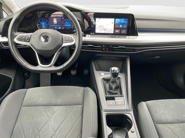 Golf VIII Life 2.0 TDI*PANO*Navi*LED*ACC*