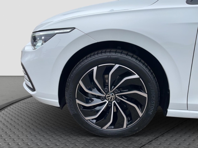 Golf VIII Life 2.0 TDI*PANO*Navi*LED*ACC*