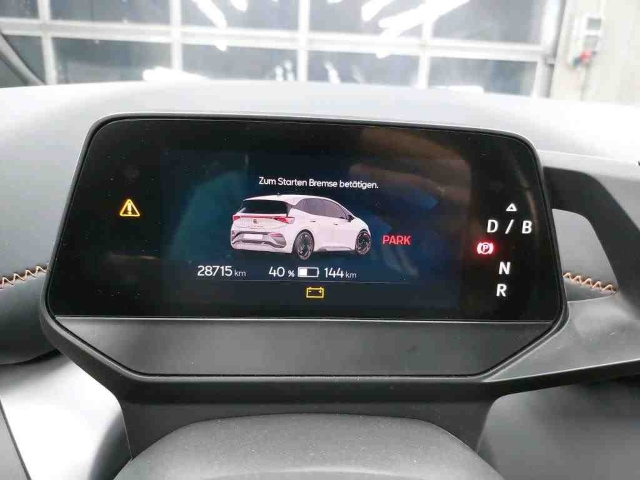 Born 62 kWh*Navi*LED*ACC*RüKa*SHZ*