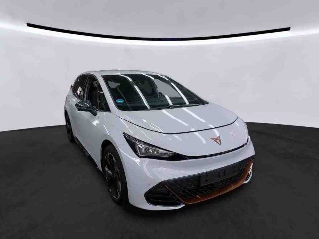 Born 62 kWh*Navi*LED*ACC*SHZ*Sportpaket*