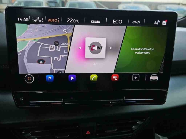 Born 62 kWh*Navi*LED*ACC*KEYLESS*RüKa*SHZ*