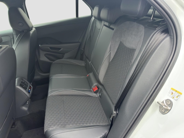 T-Roc R-Line 1.5 eTSI DSG*Navi*LED*ACC*HEAD-UP*