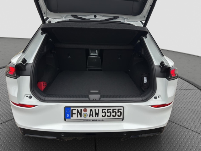 T-Roc R-Line 1.5 eTSI DSG*Navi*LED*ACC*HEAD-UP*