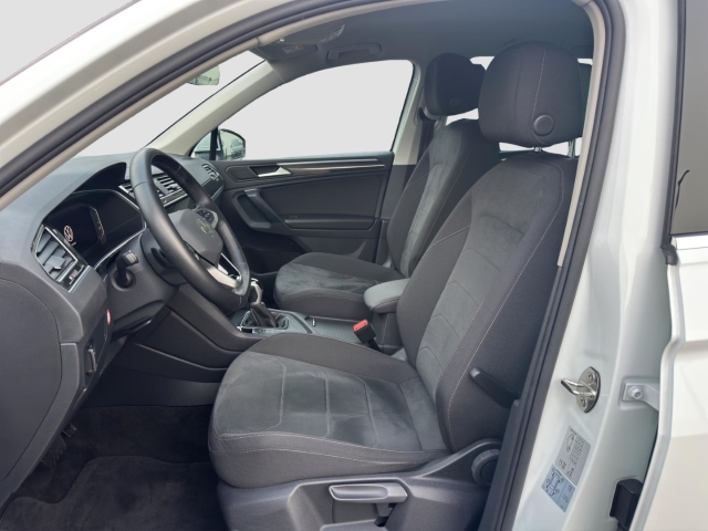 Tiguan Elegance 1.4 TSI eHybrid DSG*AHK*Navi*LED*