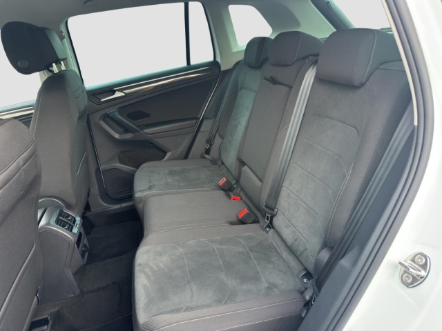 Tiguan Elegance 1.4 TSI eHybrid DSG*AHK*Navi*LED*