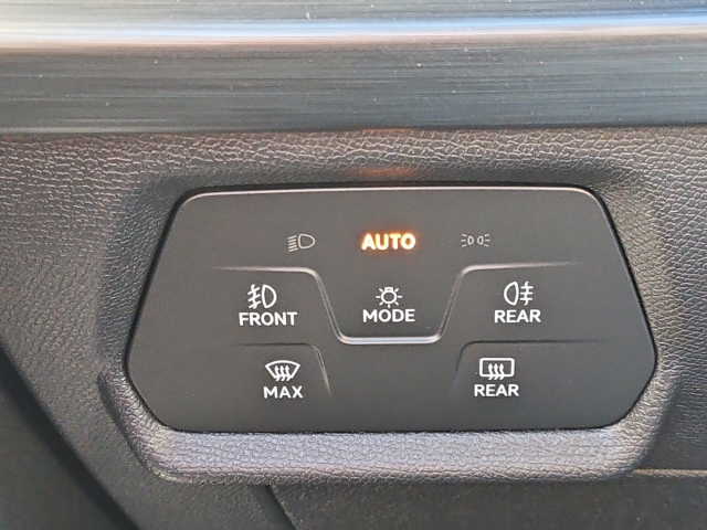 Formentor VZ 2.0 TSI DSG*Navi*LED* ACC*RFK*