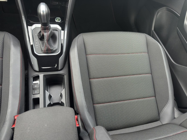 T-Roc Sport 1.5 TSI DS*AHK*Navi*LED*ACC*