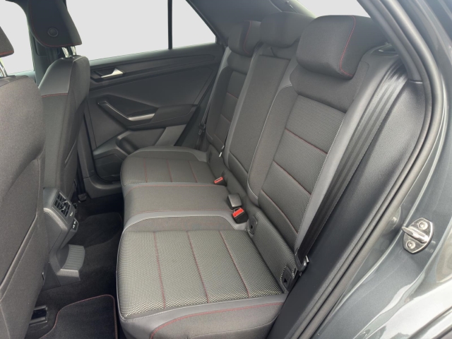 T-Roc Sport 1.5 TSI DS*AHK*Navi*LED*ACC*