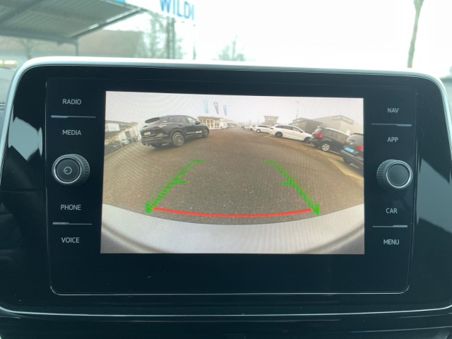 T-Roc R-Line 1.5 TSI DSG*AHK*Navi*ACC*RFK*