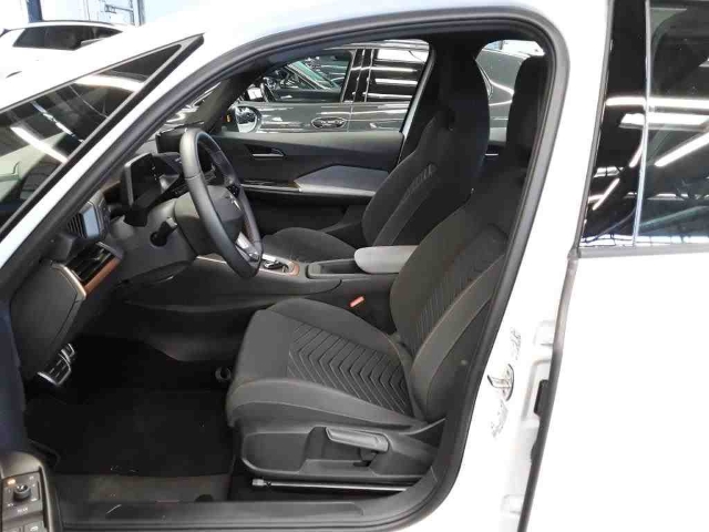 Born electric 62kWh*Navi*LED*ACC*RüKa*SHZ*