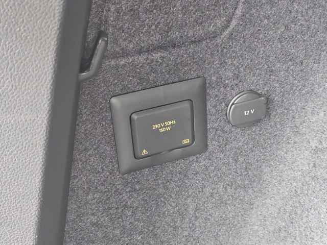 Ateca 4Drive DSG*Navi*LED*AHK*RüKa*ACC*SHZ*