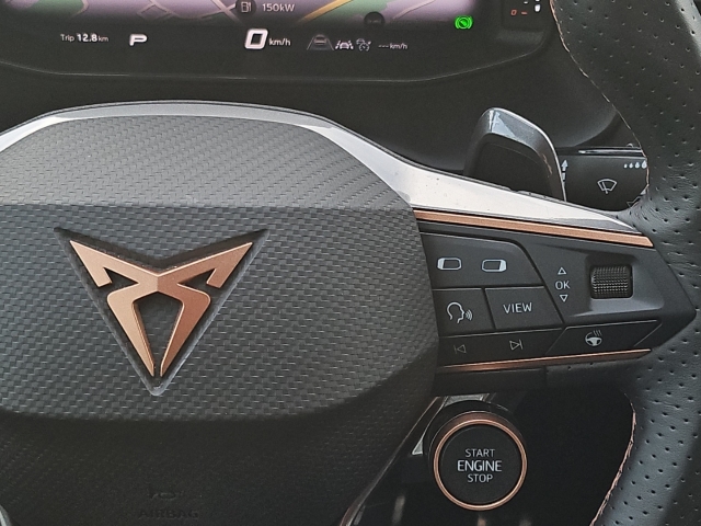 Ateca 2.0 TSI DSG 4Drive*AHK*Navi*LED*ACC*RüKa*