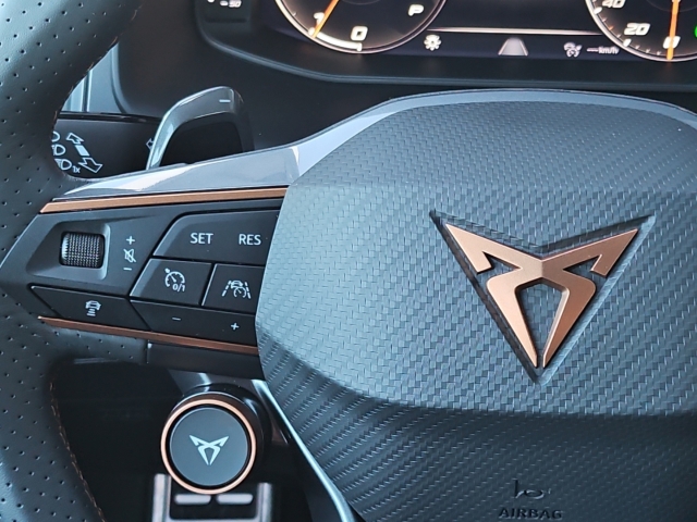 Ateca 1.5 TSI DSG*Navi*LED*ACC*El. Heckklappe*