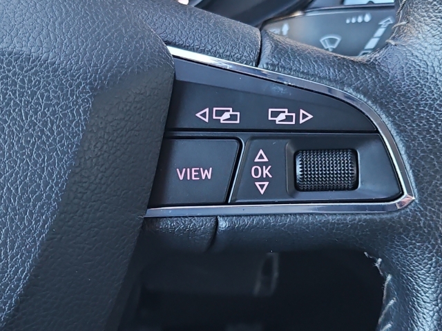 Arona Style 1.0 TSI*AHK*Navi*Apple CarPlay*