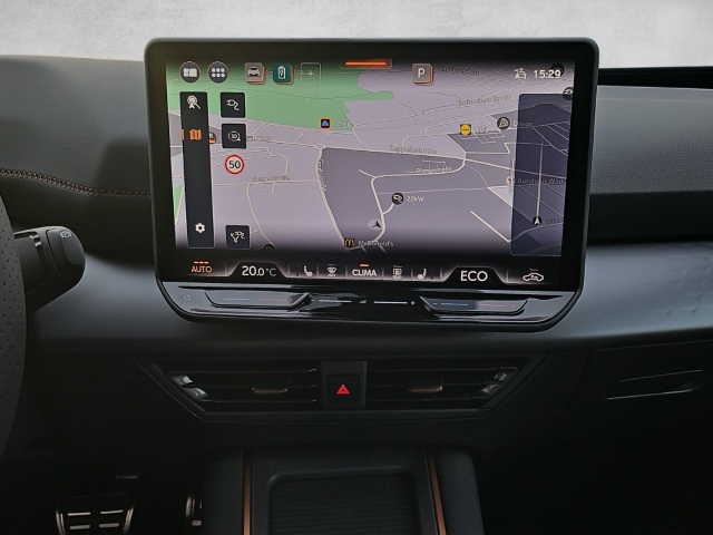 Born 62 kWh Edition*Navi*LED*LED*ACC*Temp*SHZ*