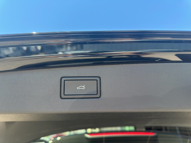 Tiguan ENERGY 2.0 TSI DSG*AHK*Navi*360 Kamera*