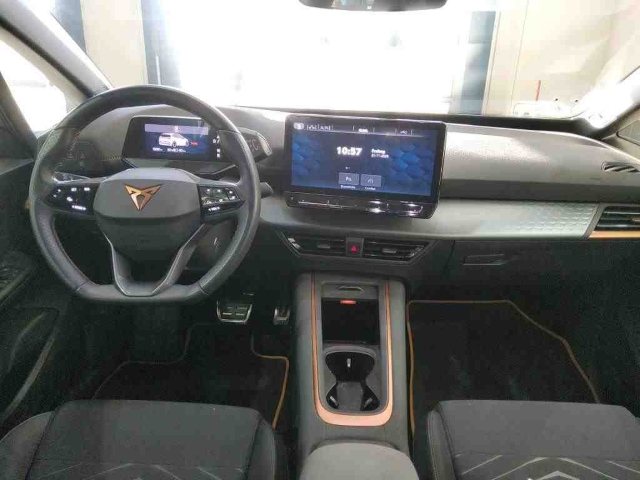 Born 62 kWh*Navi*LED*ACC*RüKa*SHZ*