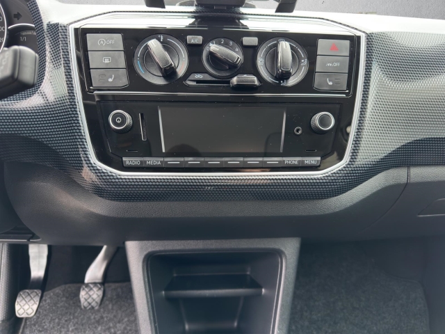 up! Basis 1.0 DAB SHZ Rückfahrkam.Temp PDC